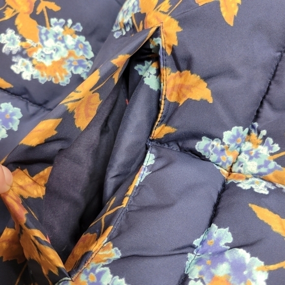 Sundance Tundra Bloom Reversible Vest Navy Blue Floral Puffer Houndstooth XXL - Picture 6 of 12